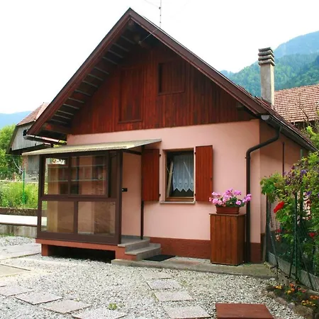 Charming House In Pontebba, Mountain View, Enclosed Garden *