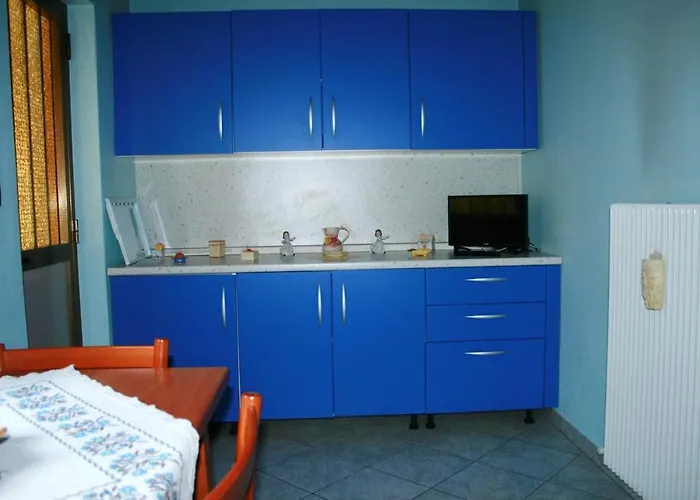 Charming House In Pontebba, Mountain View, Enclosed Garden Nyaraló